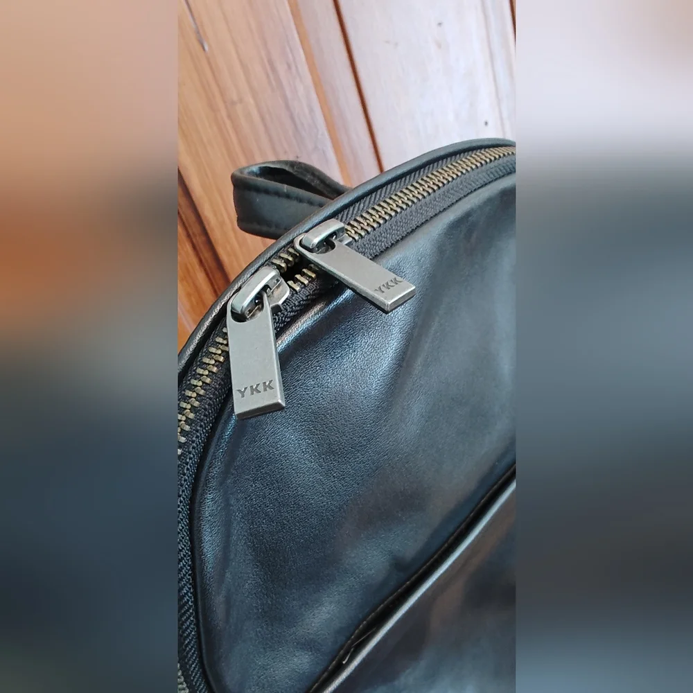 Small real leather backpack - Picture 3 of 6